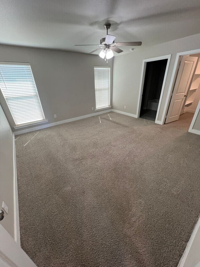 Building Photo - Lubbock Cooper ISD 3 Bedroom/2 Bathroom AVAILABLE NOW!