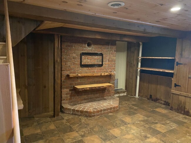 Building Photo - Beautiful 3 Bedroom House in Strasburg