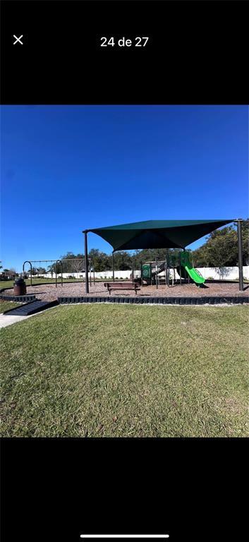 Building Photo - 2006 Education St