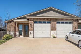 Building Photo - HH917 Ramblewood