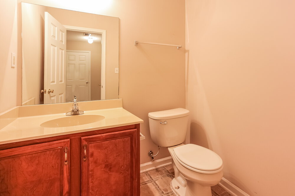 Building Photo - 4499 Shadow Ridge Dr