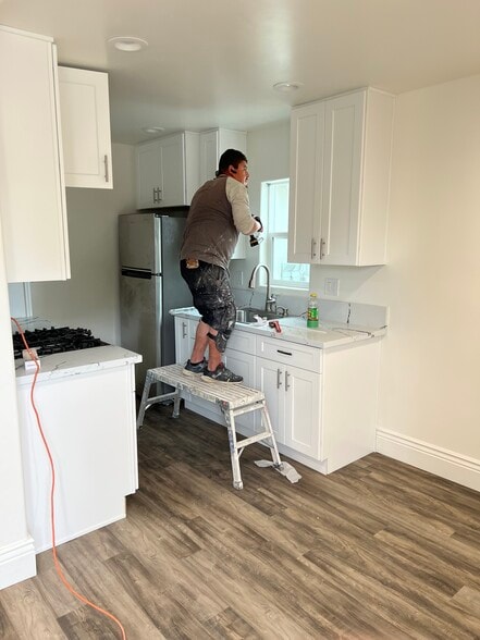 Building Photo - 4701 16th Ave