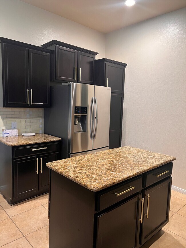 Building Photo - 6018 Le Moyne Pass Ln