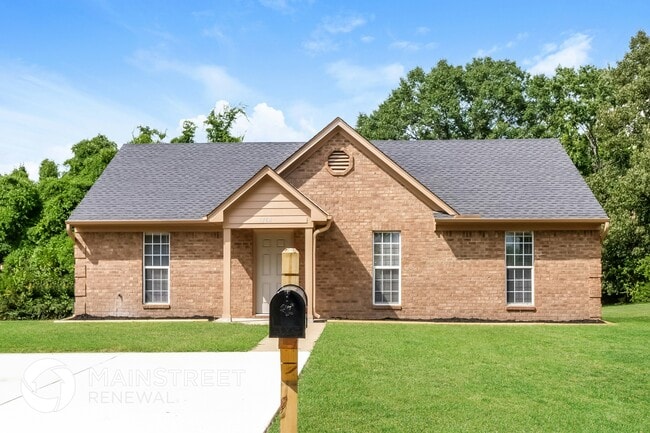 Building Photo - 1764 Dorchester Dr
