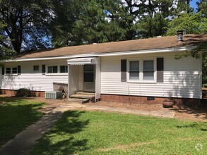 Building Photo - 3 Bedroom Doublewide in Lenwood Dixon MHP