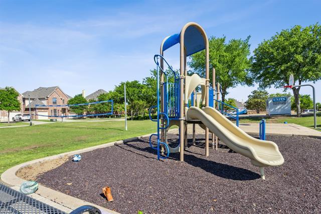 Building Photo - 3370 Nation Dr