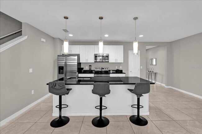 Building Photo - 4457 Le Reve Ct