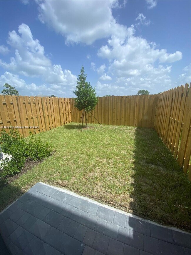 Building Photo - 13281 SW 285th St