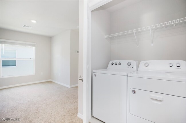 Building Photo - 15253 Wildflower Cir