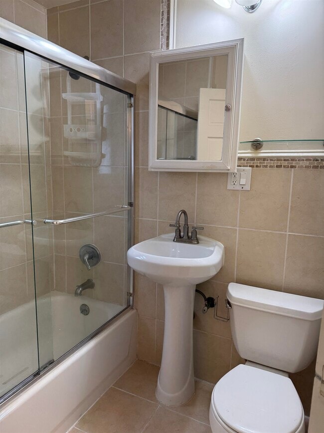 Building Photo - 4400 Liberty Ave