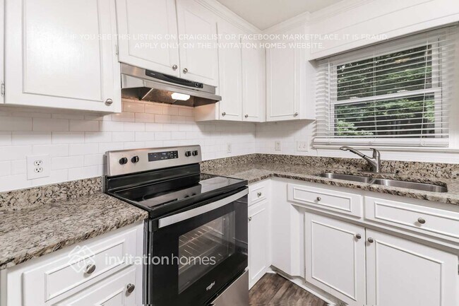 Building Photo - 104 Tarpley Way