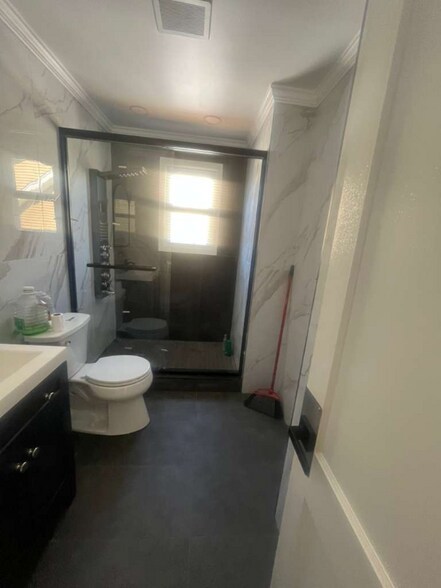 Building Photo - 36 Mcclellan Ave