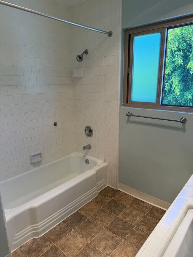 Building Photo - 1514 Chalcedony-