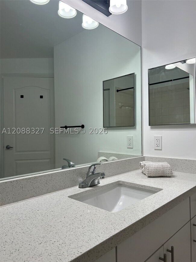 Building Photo - 6001 SW 70th St