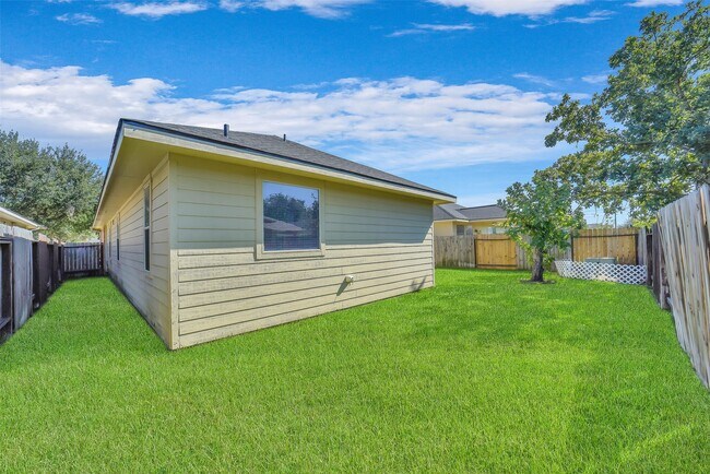 Building Photo - 7414 Compass Rose Dr