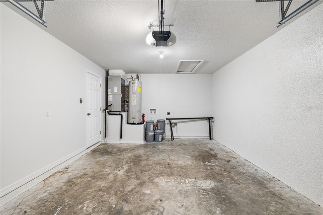 Building Photo - 37228 Grassy Hill Ln