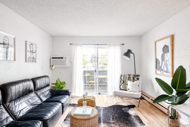 Building Photo - 1410 York St