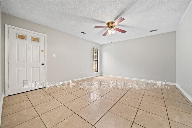 Building Photo - 7103 Tagen Dr