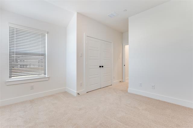 Building Photo - 4401 Cave Spgs St