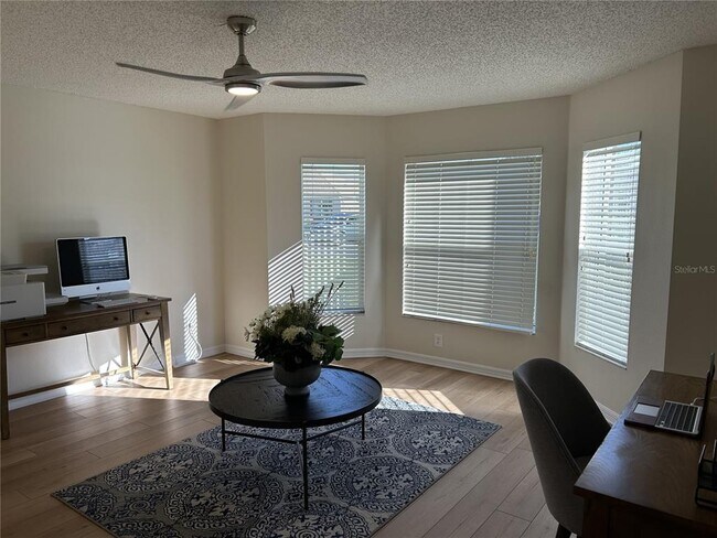 Building Photo - 3057 St Thomas Ln