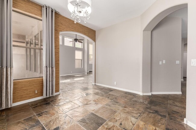 Building Photo - 7690 E San Fernando Dr