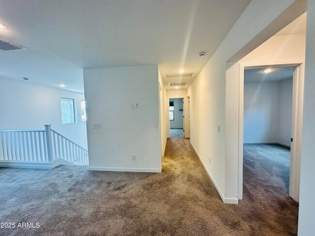 Building Photo - 7425 W Nicolet Ave