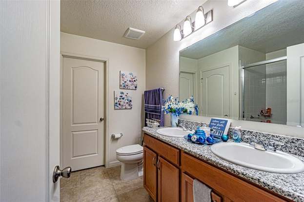 Building Photo - 7601 Muscovy Dr