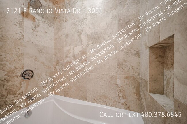 Building Photo - 7121 E Rancho Vista Dr