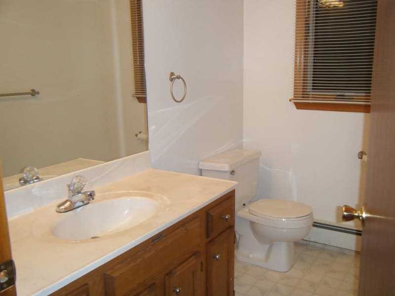 Building Photo - 921-923 S Kelley Rd