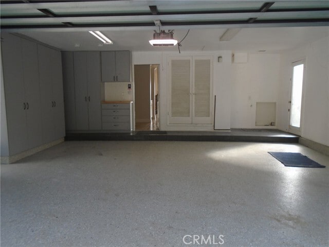 Building Photo - 790 Vía Santa Catarina