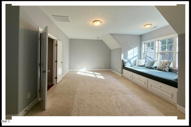 Building Photo - 8025 Debenham Dr