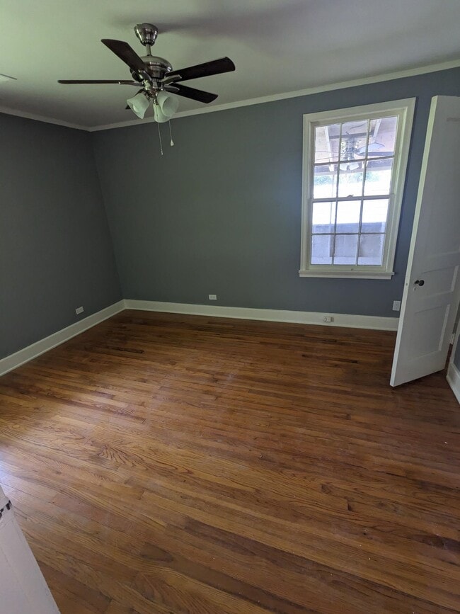 Building Photo - 1267 Garden Rd