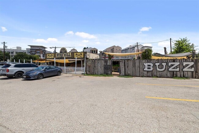 Building Photo - 1413 Waterloo Shore Ln