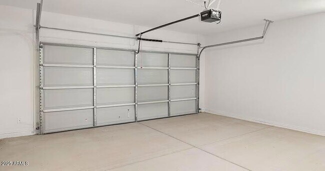 Building Photo - 25200 N 151st Dr