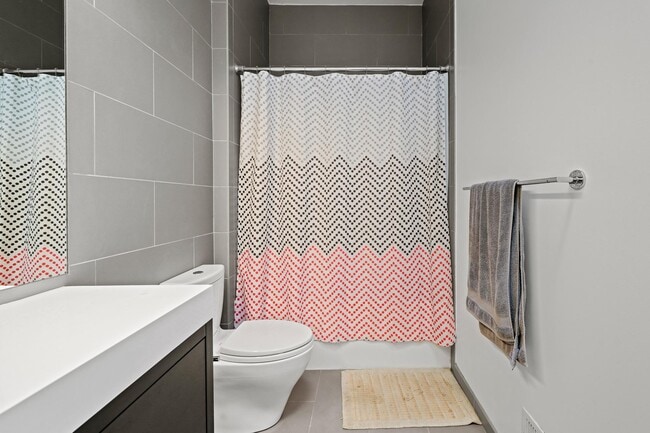 Building Photo - 1111 W St NW