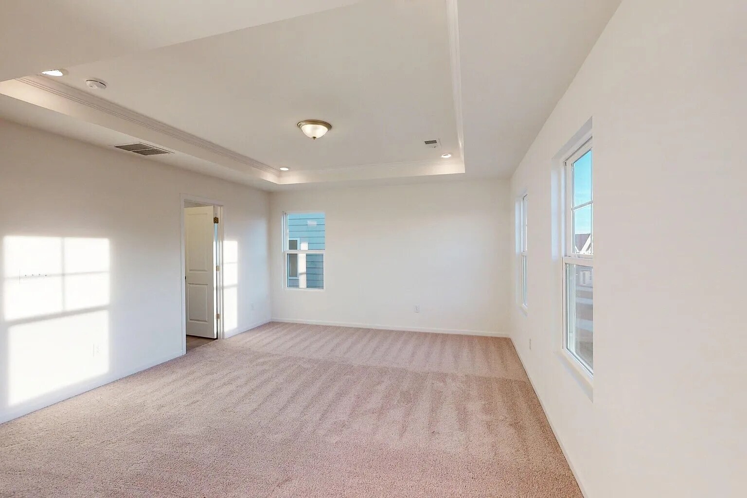 Building Photo - 2129 Clifton Rd