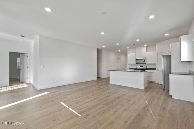 Building Photo - 4547 Mifflin St