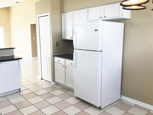 Building Photo - 1428 Abberton Dr