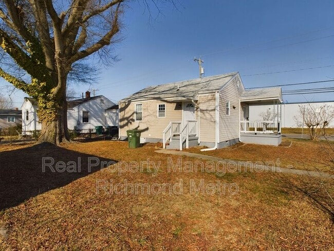 Building Photo - 1800 Ruffin Rd