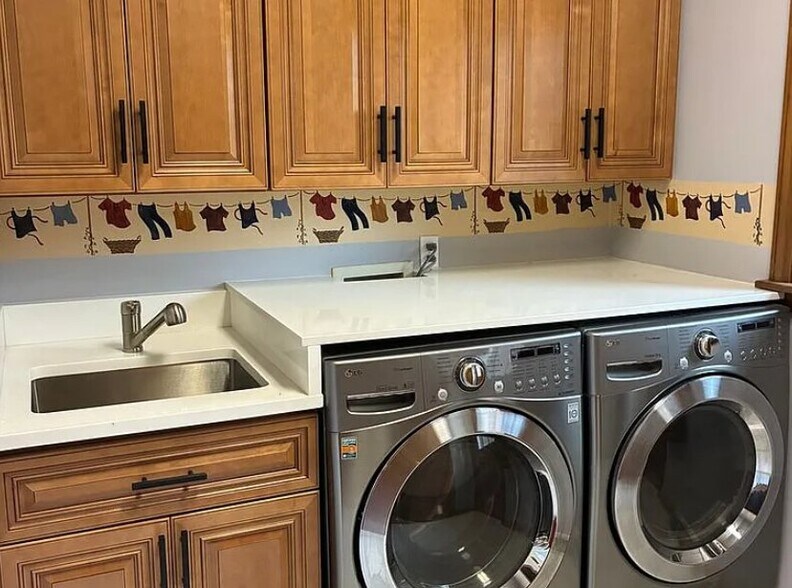 Building Photo - 129 Purvis Rd