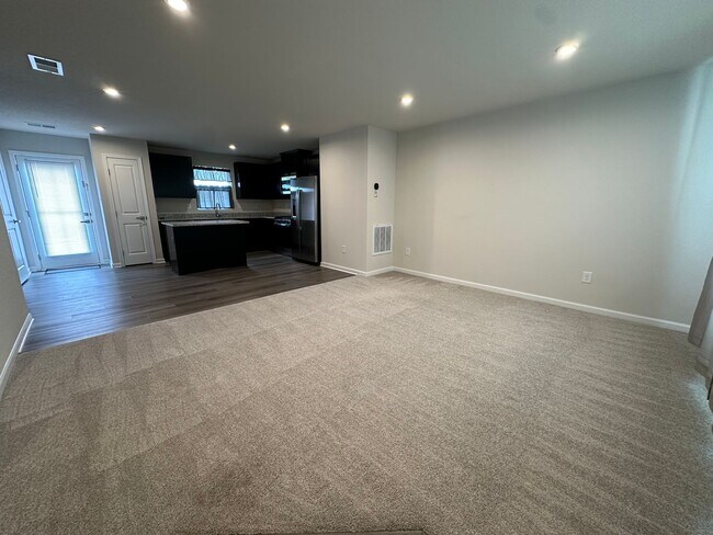 Building Photo - Welcome Home - Modern Updates, Spacious Living & Lasting Charm
