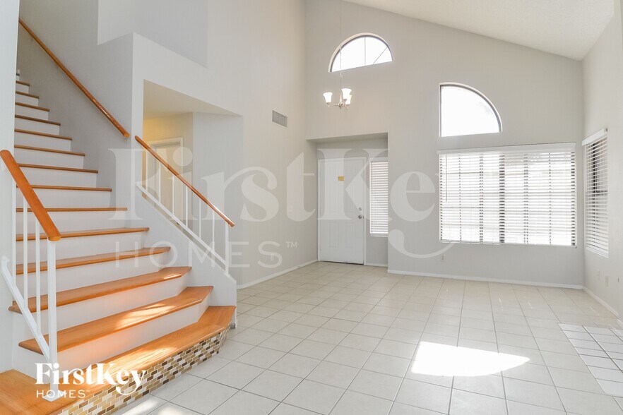 Building Photo - 7034 Rusty Nail Way