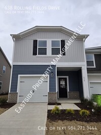 Building Photo - Brand-New town house backed with fence! St...