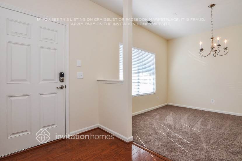 Building Photo - 5871 Sparrows Nest Way