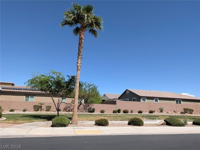 Building Photo - 1290 Paseo del Oso Ln