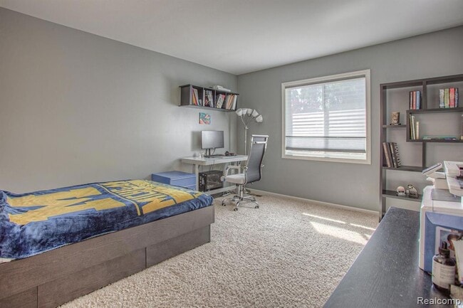 Building Photo - 3349 Rocky Crest Dr