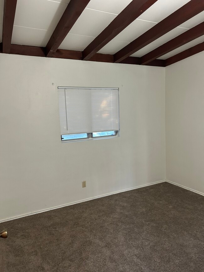 Building Photo - 7111 Mohawk St