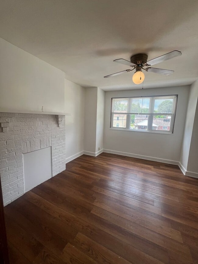 Building Photo - Spacious 2 bedroom in the heart of Ingram