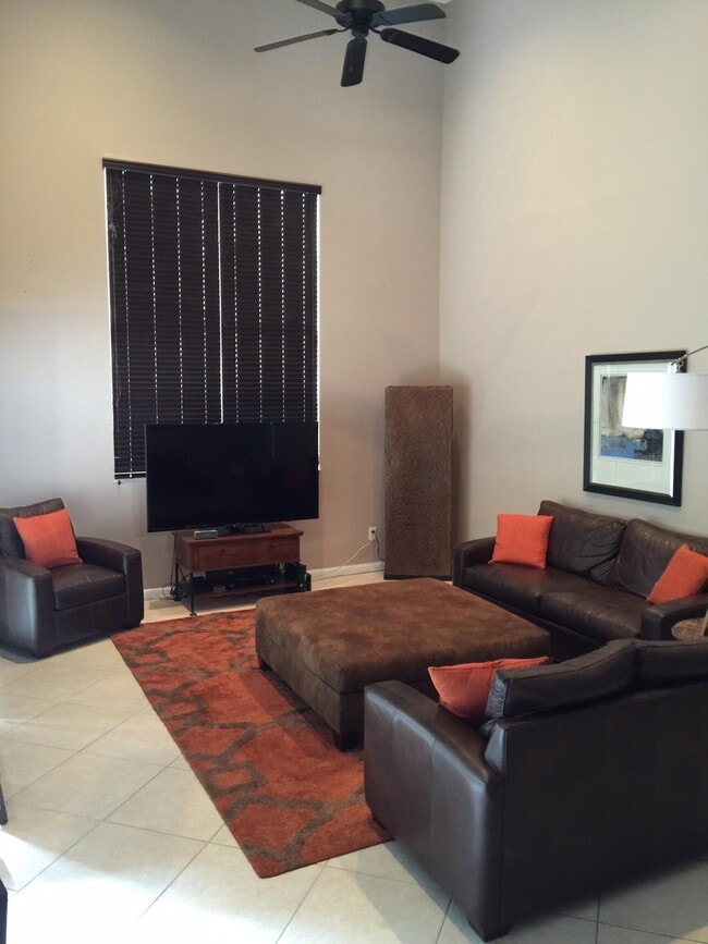 Building Photo - 9972 NW 2nd Ct