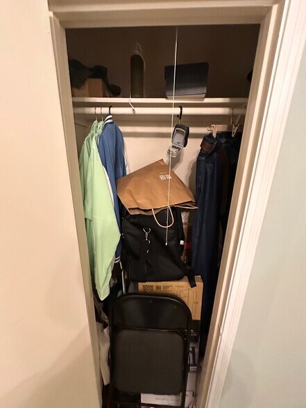 Building Photo - 600 Bagby Ave